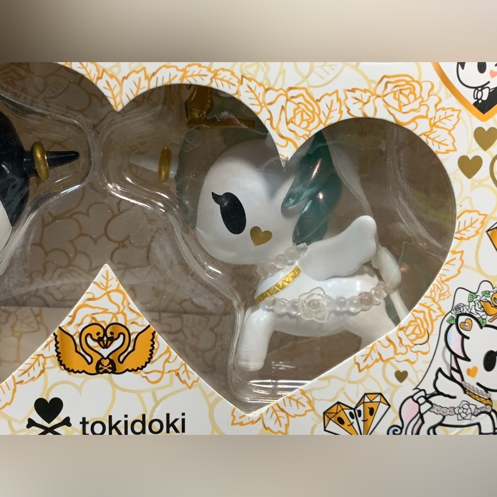 Tokidoki Unicorno Valentine Romeo & Juliet Limited Edition Set - Damaged Box** - Picture 3 of 16